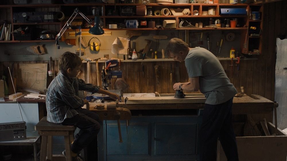 Кадр из фильма "Плотник"