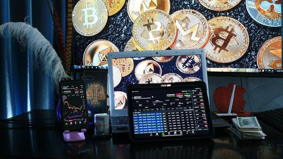    Торговля криптовалютой:pixabay.com