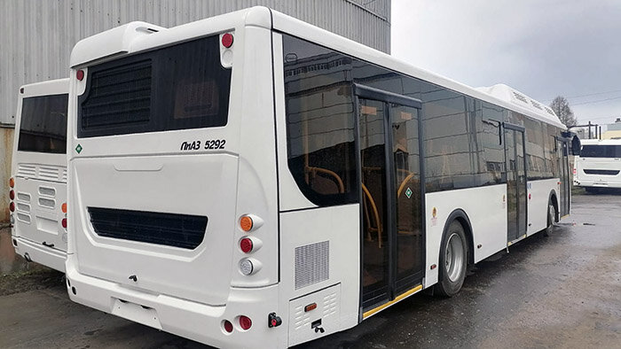 ЛиАЗ - 5292 (рестайлинг 2021 г. )
Источник: https://www.omskinform.ru/news/159681