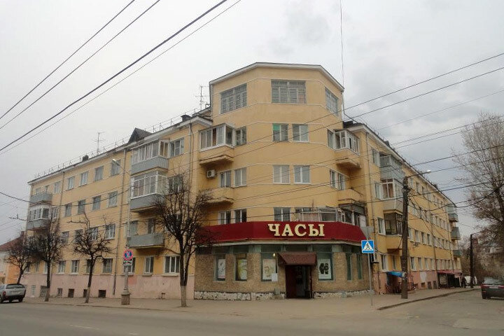 «Дом с часами» в наши дни