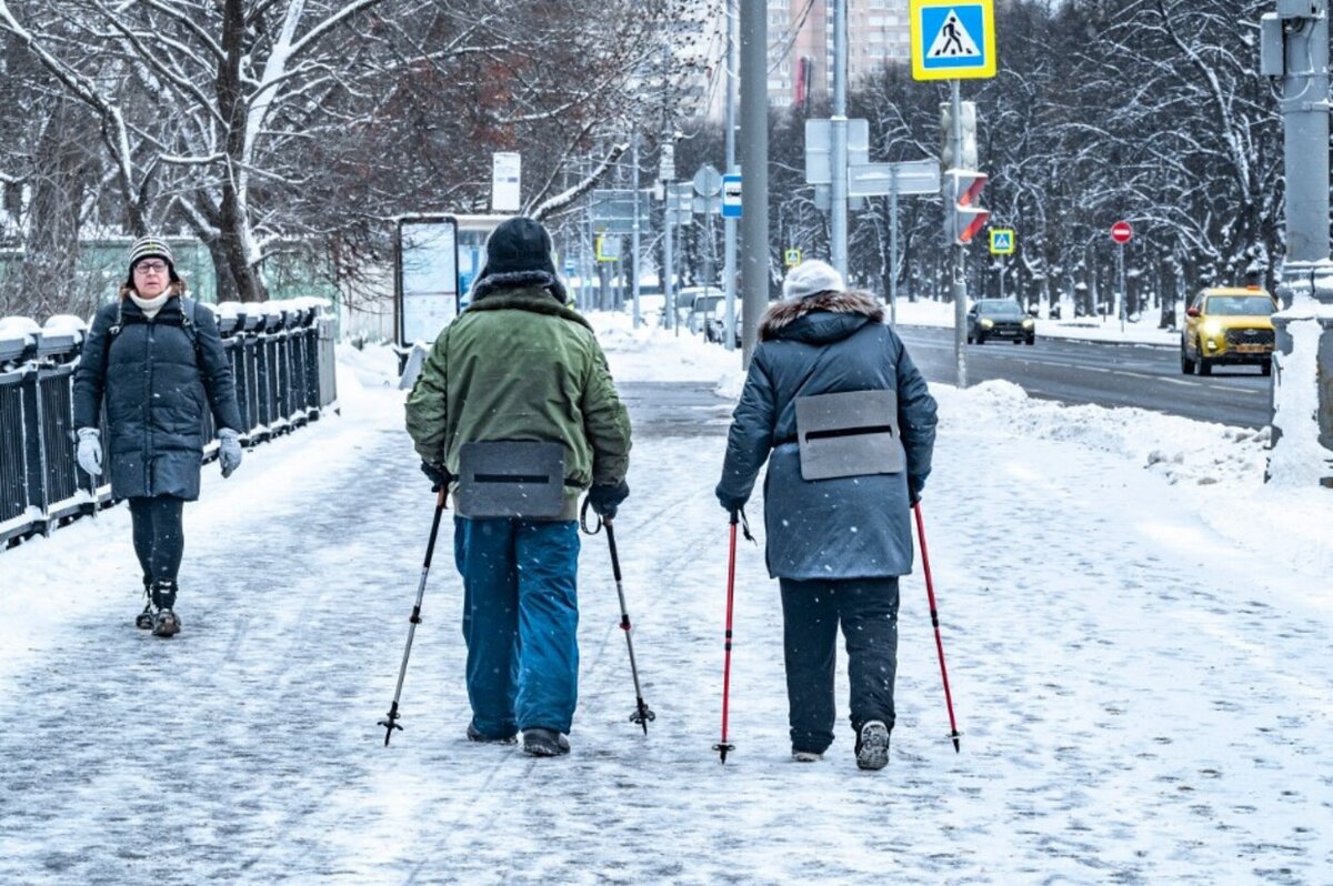 Многие пенсионеры вынуждены подрабатывать и потому лишаются индексаций.  Фото: Фото: Konstantin Kokoshkin/Global Look Press/globallookpress.com