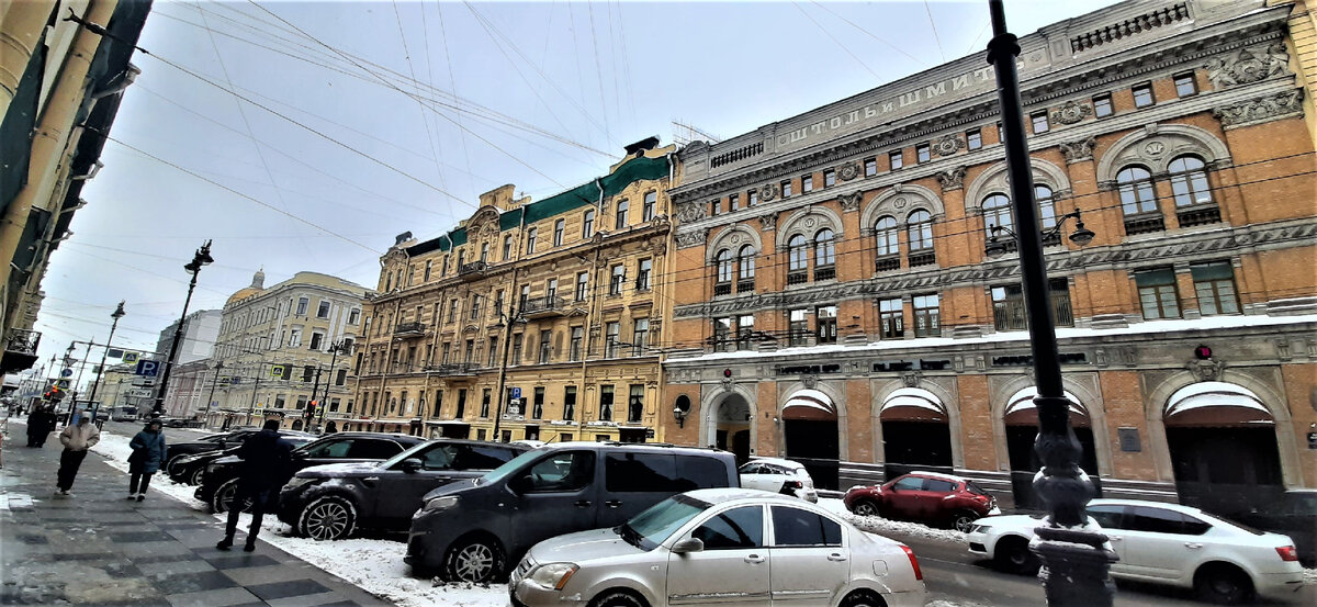 Малая Морская улица Петербурга. Фото автора