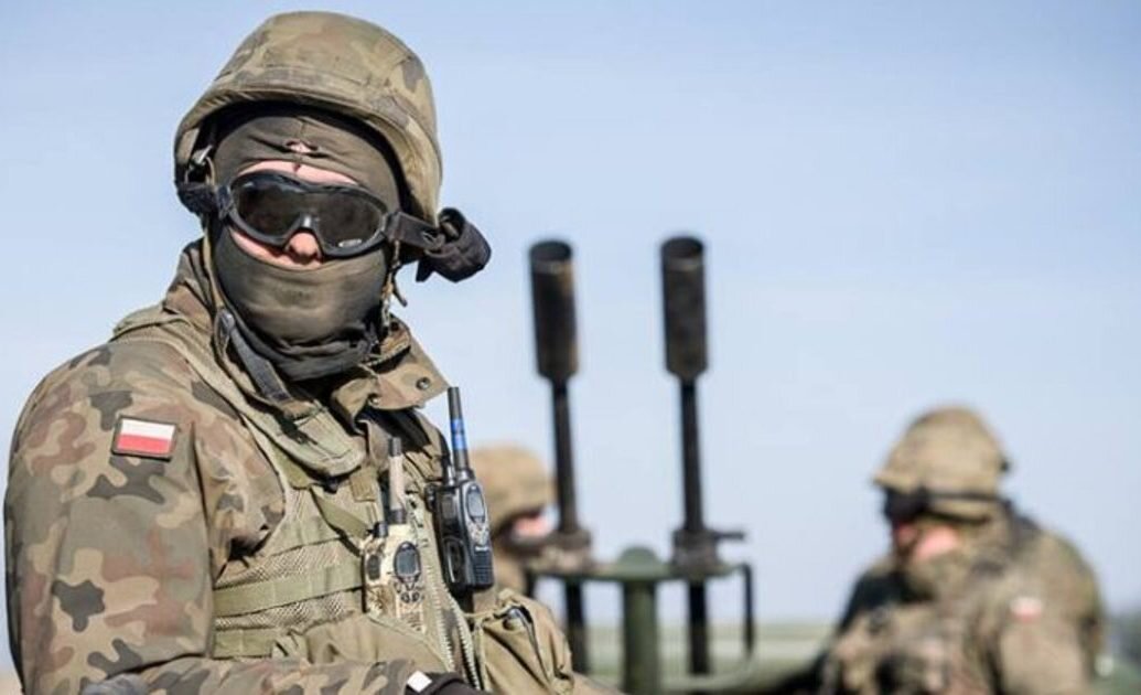 Это иностранные -наёмники , "дикие гуси".  фото: картинки  яндекса.