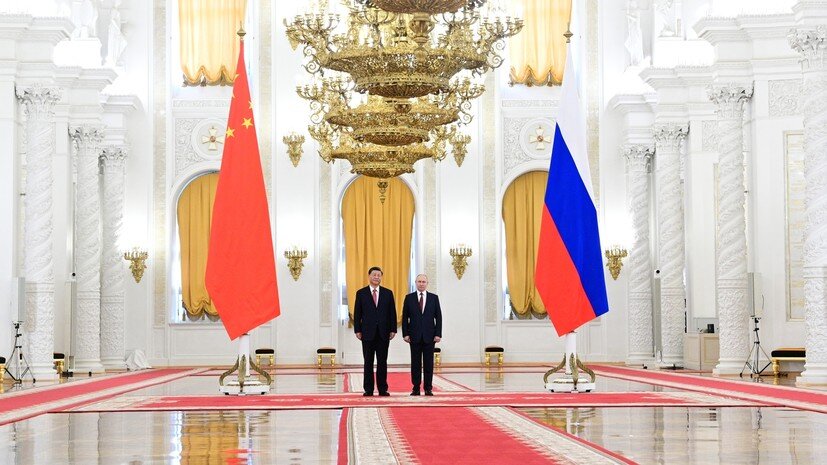   AP Pavel Byrkin, Sputnik, Kremlin Pool