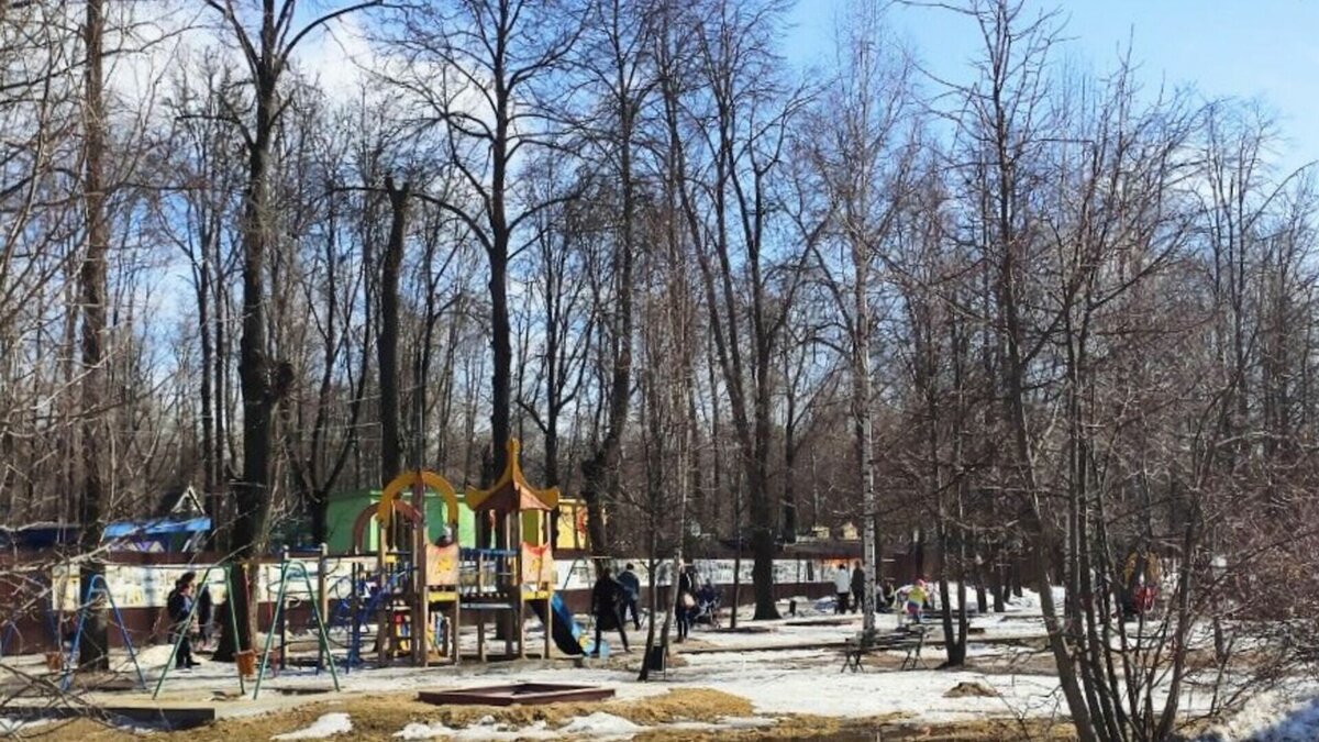     В Тюмени в субботу, 25 марта, воздух прогреется до +11. По прогнозам синоптиков, в течение дня ожидается облачная с прояснениями погода. Температура воздуха составит +8 +11, скорость ветра до 5 метров в секунду.