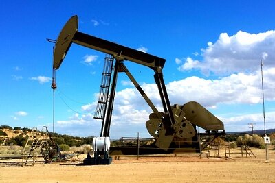    Нефтяная вышка © Pxhere