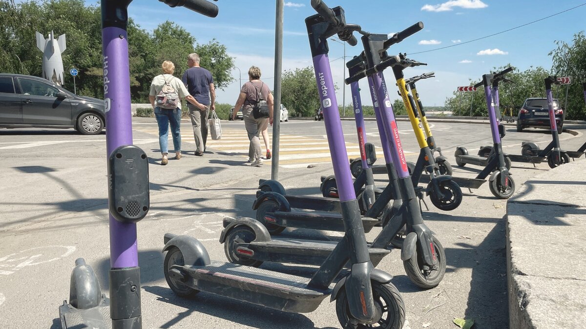     Травматологи больницы №25 сообщают об увеличении числа пациентов, пострадавших от электросамокатов в Волгограде.