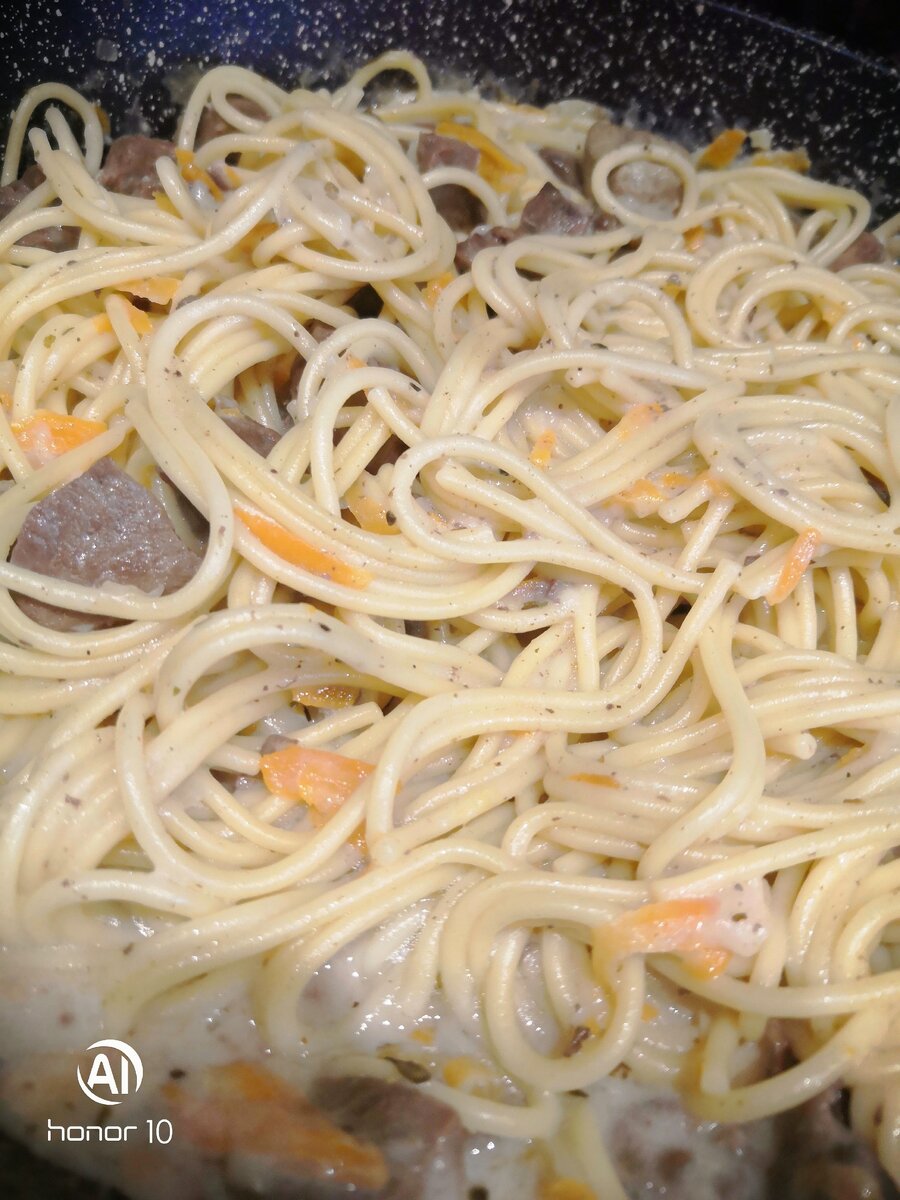 Спагетти с печенью в сливках