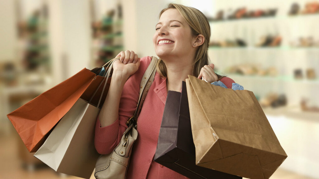 Моё лицо не излучало столько позитива от столь дорогих незапланированных покупок... 