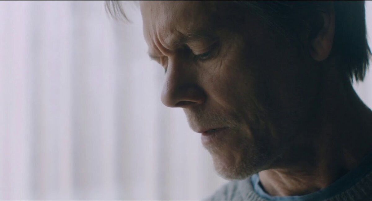 Кадр из фильма "Тебе стоило уйти"