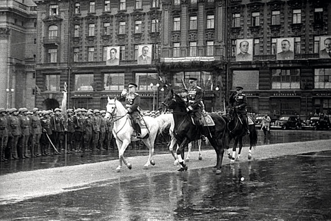 парад победы 1945 москва