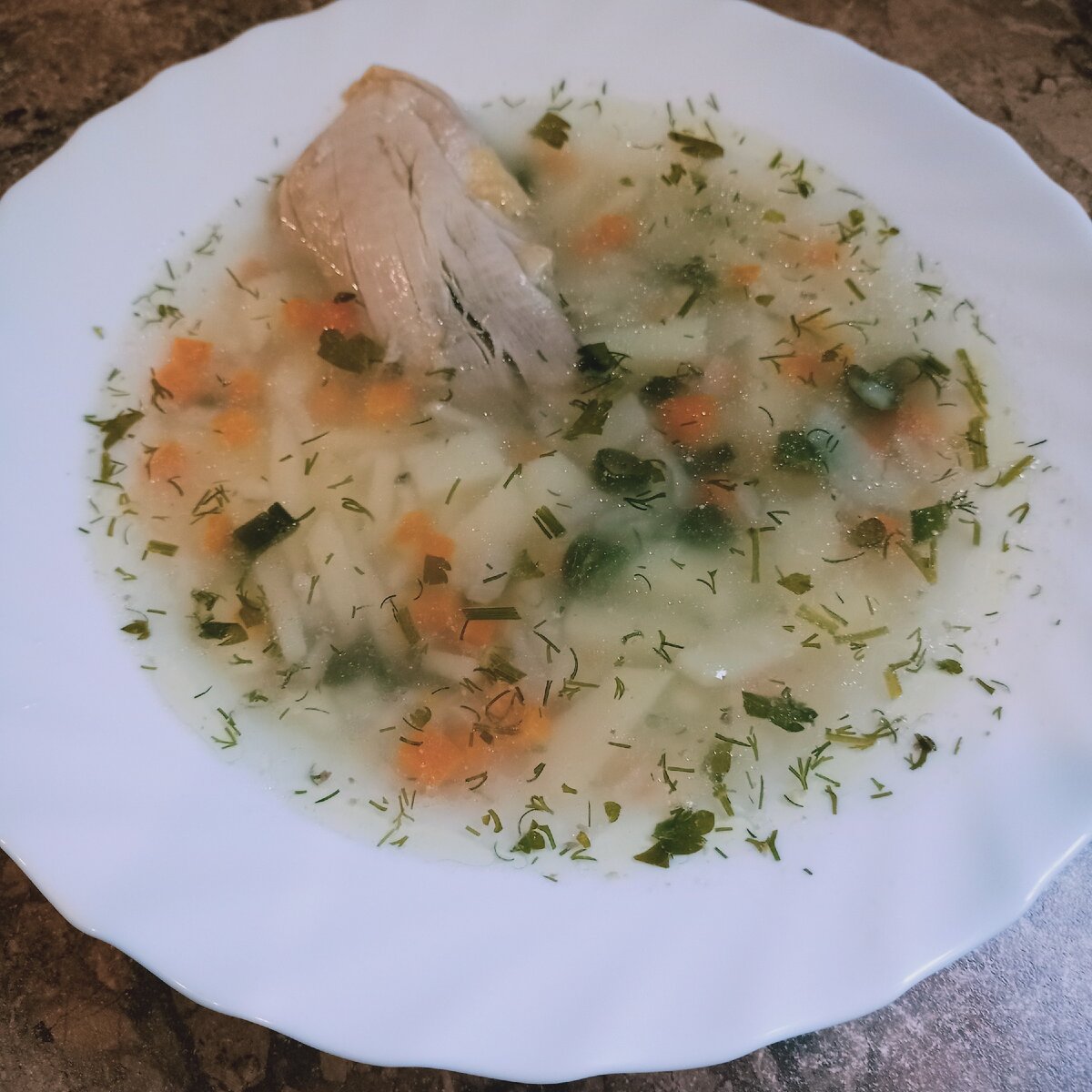 Легкий куриный суп с рисом