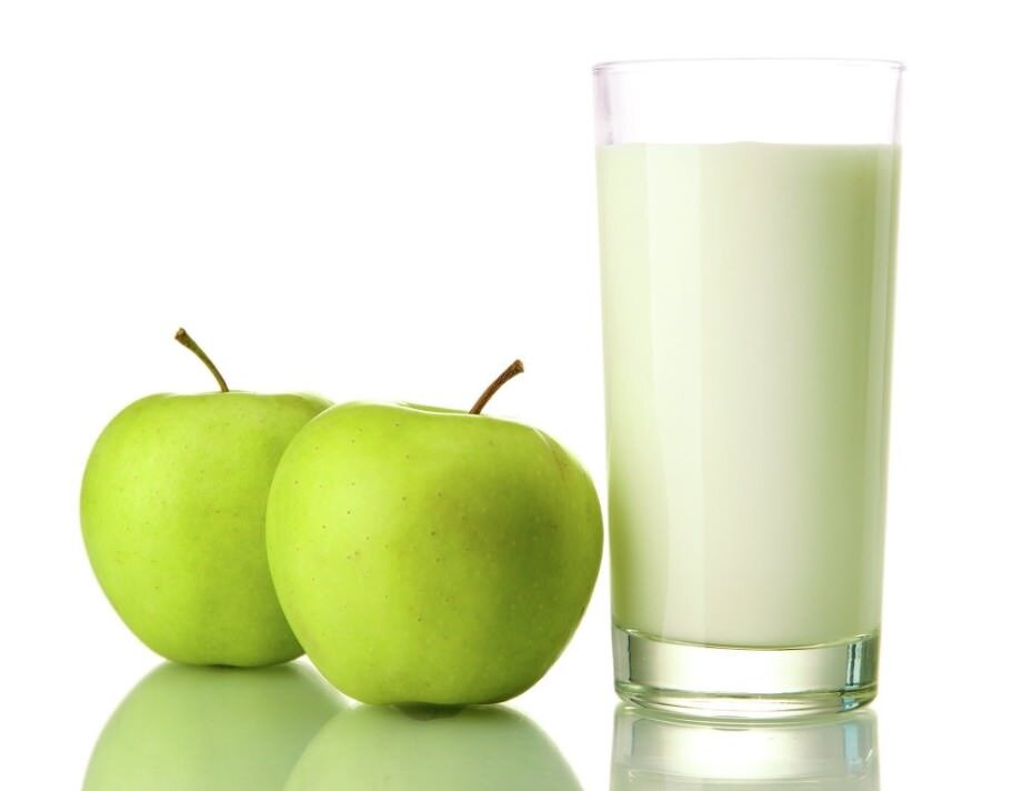 Яблоки и кефир