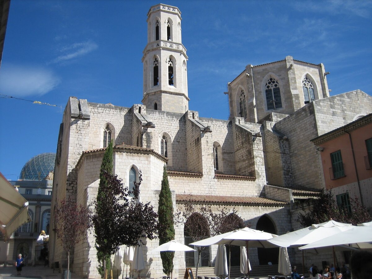 Фото: Церковь Сан-Пере в Фигересе