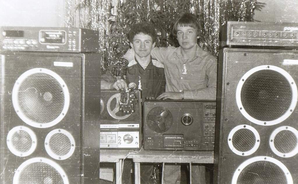 Автор: лично у меня не было проблем с "Маяками". Работали да работали