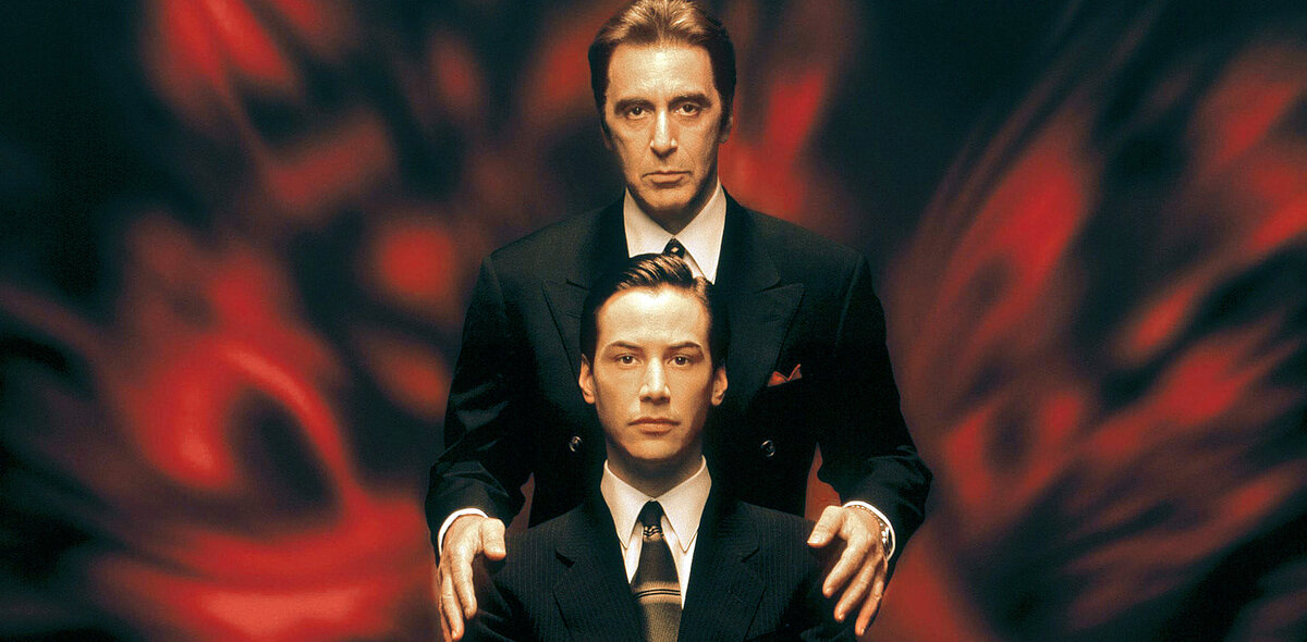 На обложке: афиша фильма «Адвокат дьявола» 