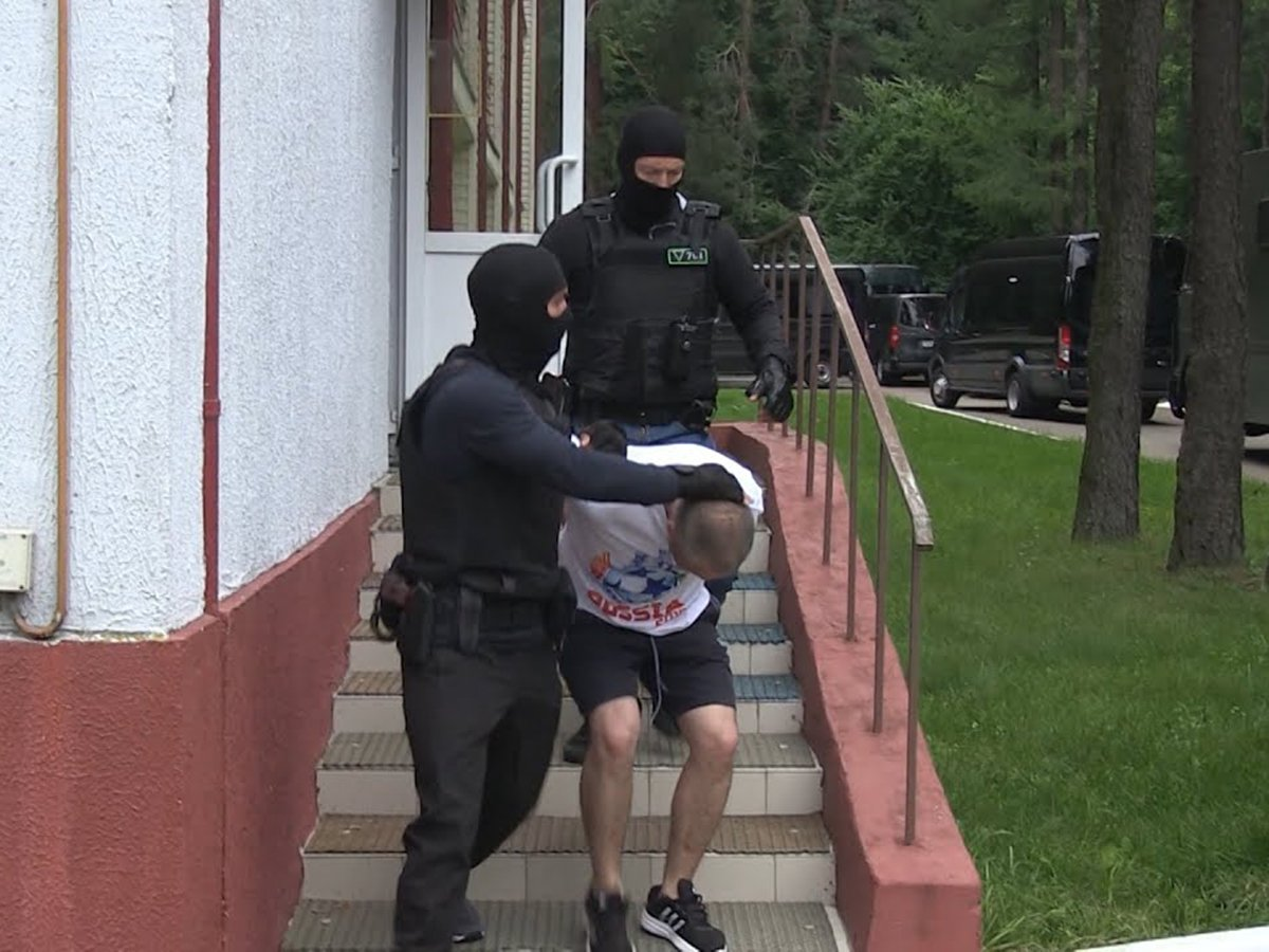 Задержание граждан РФ. 