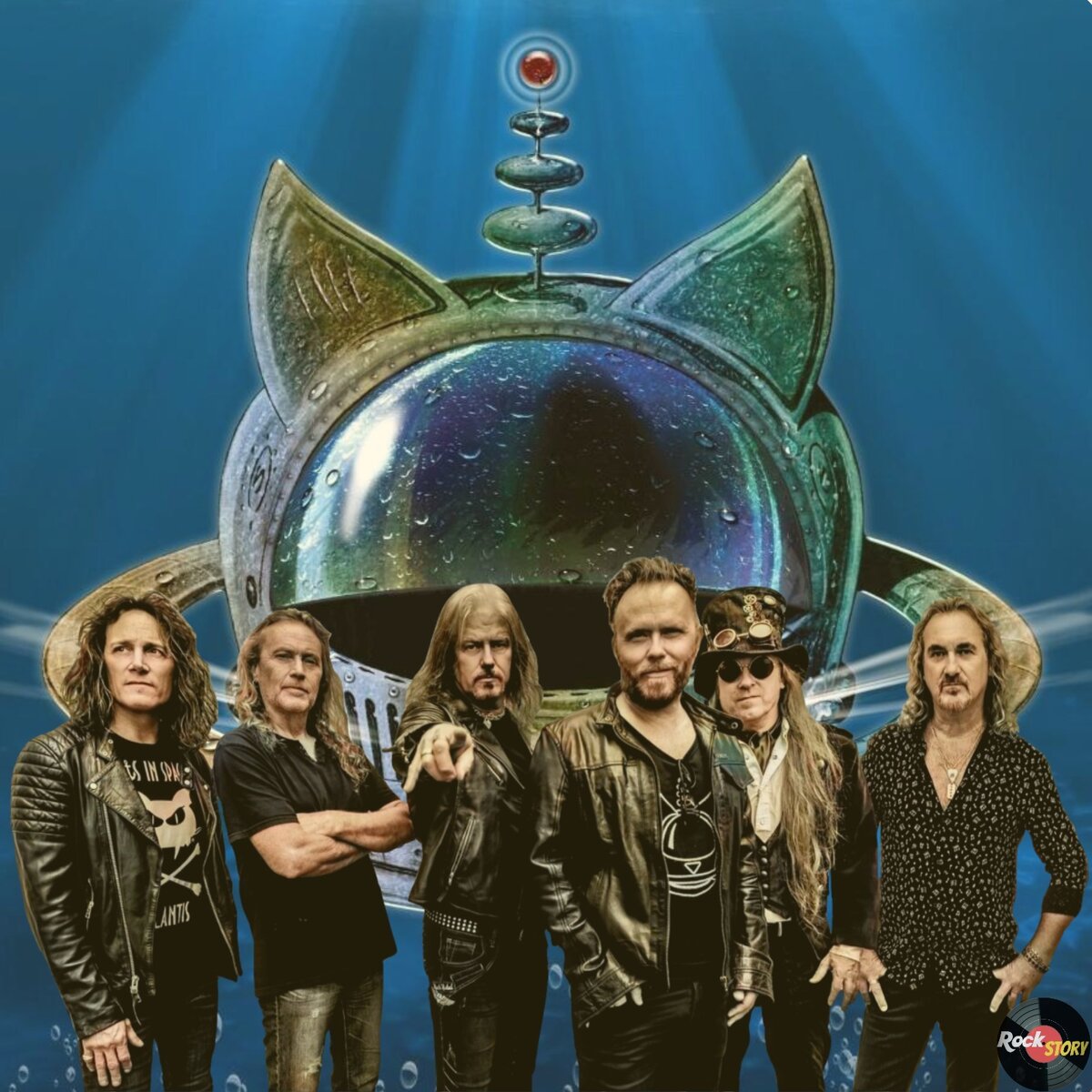 На фотографии: участники группы Cats In Space