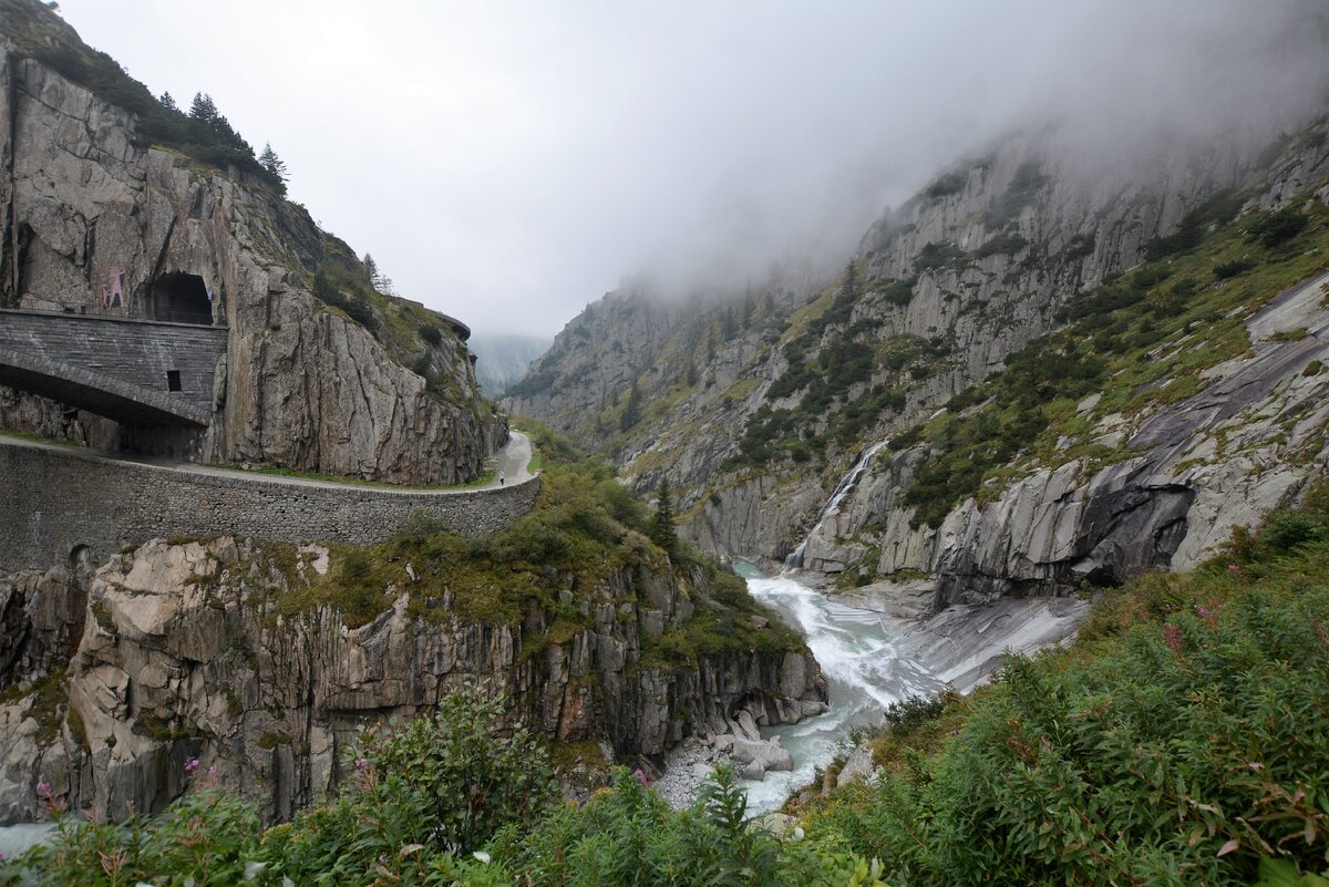 Чёртов мост с разных ракурсов