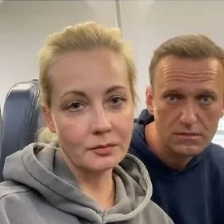 На Фото: Юля Навальная Алексей Навальный