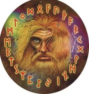  Руны  существуют в иных измерениях, неподвластных нашему трехмерному миру, и мы способны видеть только их приблизительные изображения. Невозможно дать исчерпывающего определения рунам, так как они безграничны и непостижимы.
Руна  –  это закон , который необходим, чтобы активизировать магию.
Для эффективной магической работы с рунами, необходимо  уделить немало времени тому, чтобы руны стали Вашими  собственными. То есть активировать их в себе самих. Только тогда возможен настоящий магический процесс.
Прежде чем использовать руны в магических целях , вы должны понять и услышать  их внутри себя.
Начните с первой руны Феху, и уделите каждой руне столько времени (возможно несколько дней), пока не почувствуете, что она “встала на место”, что она приняла Вас.
Медитируйте над ней, визуализируйте ее, читайте, изучайте её.
Делайте все возможное, чтобы полностью впитать в себя значение и смысл рунического символа.
Важно изучить руну на глубинном уровне. Как  сознательном, так  и подсознательном. Эти знания, возможно, проявят себя только через некоторое время.
Во время работы заведите дневник, в который вы будете  записывать результаты, мысли и продвижение процесса. Эти записи окажут вам неоценимую помощь в дальнейшей работе.
Призыв рунной силы  можно проводить на улице, можно дома.
В любом случае  необходимо, чтобы никто и ничто вам не мешало.
Если это комната, то она должна быть убрана, телефон выключен, дверь в комнату закрыта.
Если это улица, то людей быть не должно.
Взяв в руки руну, призовите её силу, произнося её имя.
Призывая рунную Силу, вы сливаетесь с Вселенной и её силой, впускаете  её в себя.
И при этом Вы сами становитесь Вселенной, ничуть не меньшей, и пробуждаете рунную силу  в себе.
То есть невозможно понять: входит сила снаружи или пробуждается внутри. Это происходит одновременно.
Сила пробуждается и входит снаружи внутрь, и исходит изнутри наружу.
Призвав и пробудив РУННУЮ СИЛУ , поднимите руну перед собой.
Теперь это предмет Силы, он находится вместе с вами в Центре Вселенной, и Силы наполняют его также как и вас.
Объявите руну  своей, теперь это инструмент, это ваш друг и помощник.
Сила, проявленная в ней огромна.
Наберите в лёгкие Силу, и вдохните её в руну.
Поблагодарите Силу Руны, Неба, Земли, Вселенной.
Такой обряд проделывается с каждой руной, по мере её изучения.
Храните руны в  мешочке, в месте скрытом от других,
не разбрасывайте его, где попало, ведь он часть вас и вашей силы.
Общайтесь с рунами  регулярно, периодически подзаряжая их Силой заново.
Успехов Вам!!!