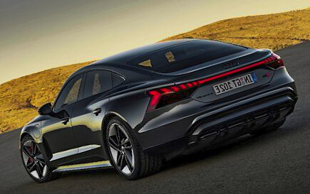 Audi RS e-tron GT,  фото Audi 