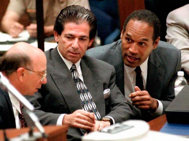 Роберт Кардашьян и О.Джей Симпсон в суде