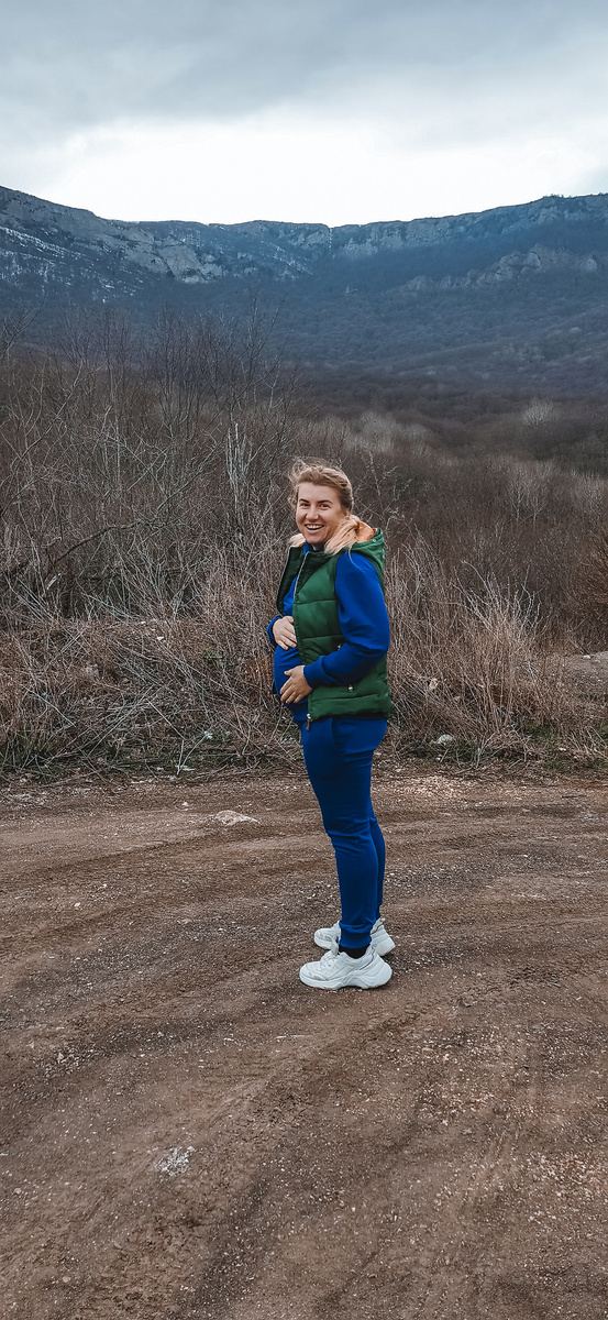 Я беременная и счастливая уже приехала с мужем в Крым строить дом мечты 