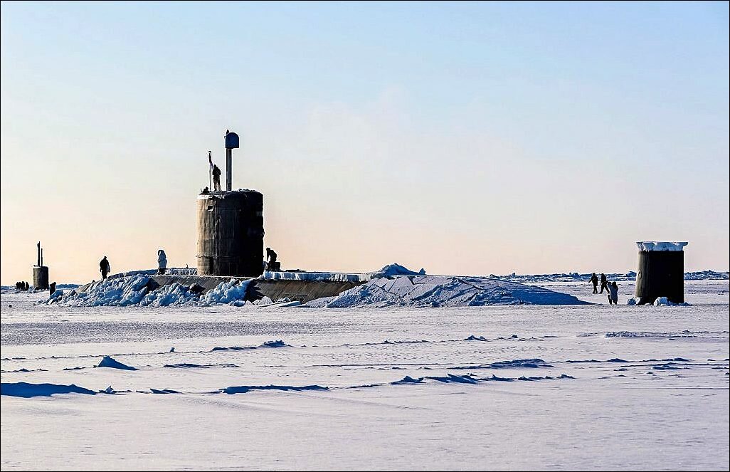 Подводная лодка ледокол. Подводная лодка ледокол. Подводный ледокол. А́томный ледоко́л «яма́л». Картина подводная лодка для детей.