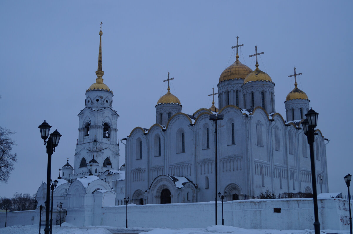 Над москвою златоглавой. Екатеринбург златоглавый храм. Вологда златоглавая. Златоглавый Томск.