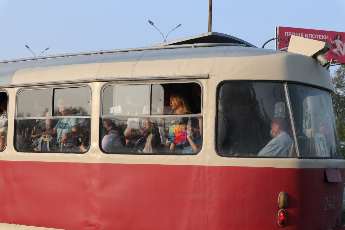 Почему в российских миллионниках не нужно строить метро! Доказываю на пальцах
