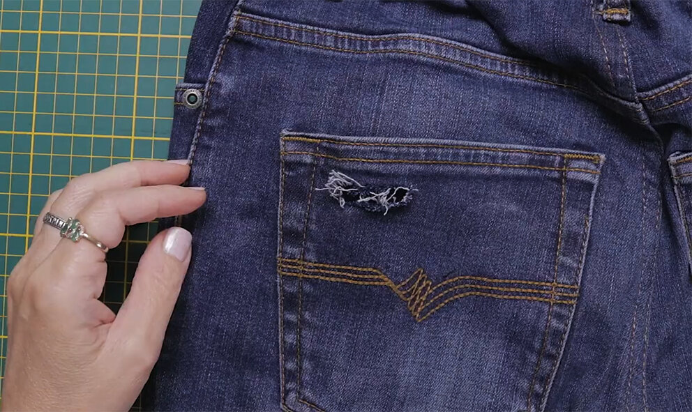 Идеи по устранению дырок на джинсах