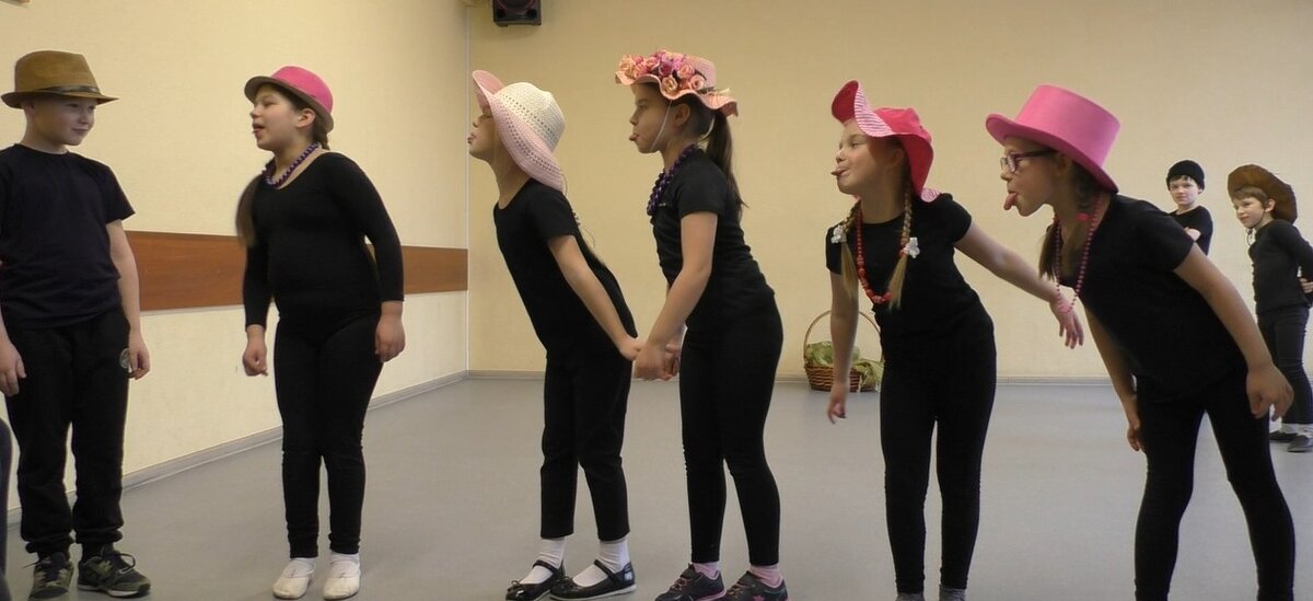 Репетиция младшей группы театральной студии "ТерРа"