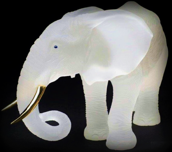 Золото и горный хрусталь.