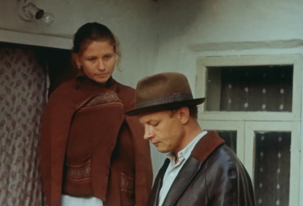 Кадр из кинофильма "Здравствуй и прощай". 1972 г., режиссер Виталий Мельников, сценарист Виктор Мережко, композитор Владлен Чистяков (скриншот)