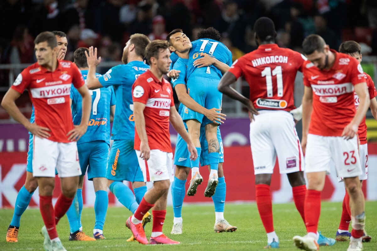 Фото с сайfc-zenit.ruта 