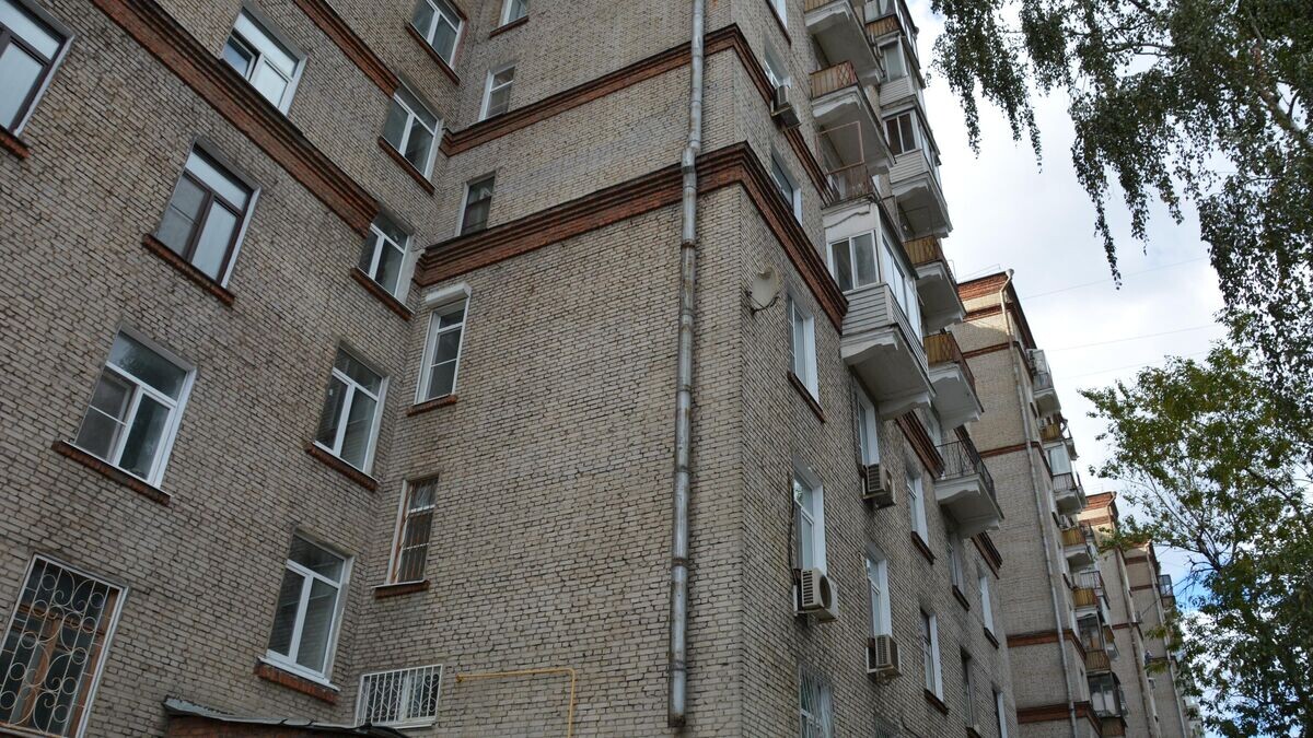    Дом в неоклассическом стиле в московском районе Дорогомилово (улица 1812 года, 2)© Фонд капремонта Москвы