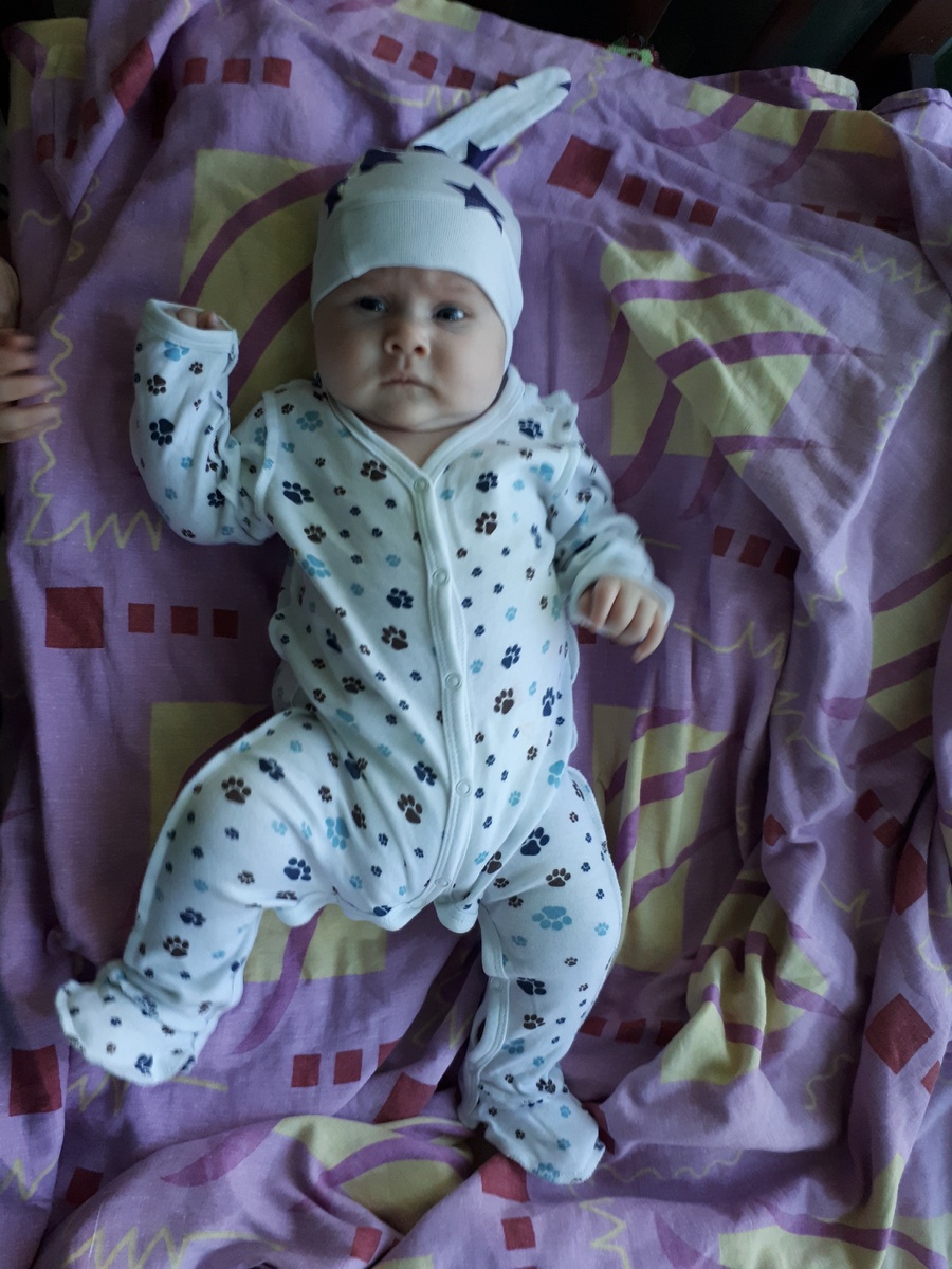 Младшая Лорочка