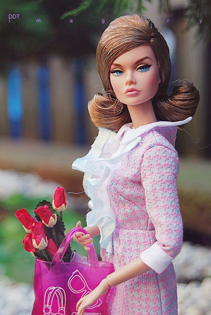 фото куклы из свободного доступа в интернете 