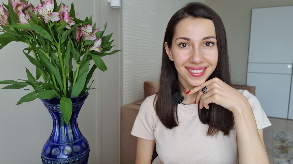 Фото из личного архива: в процессе записи нового видео на YouTube-канал)