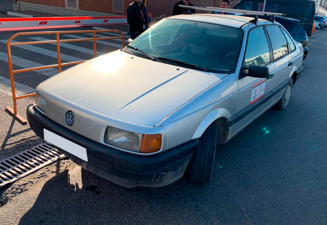 Volkswagen Passat 1990 года