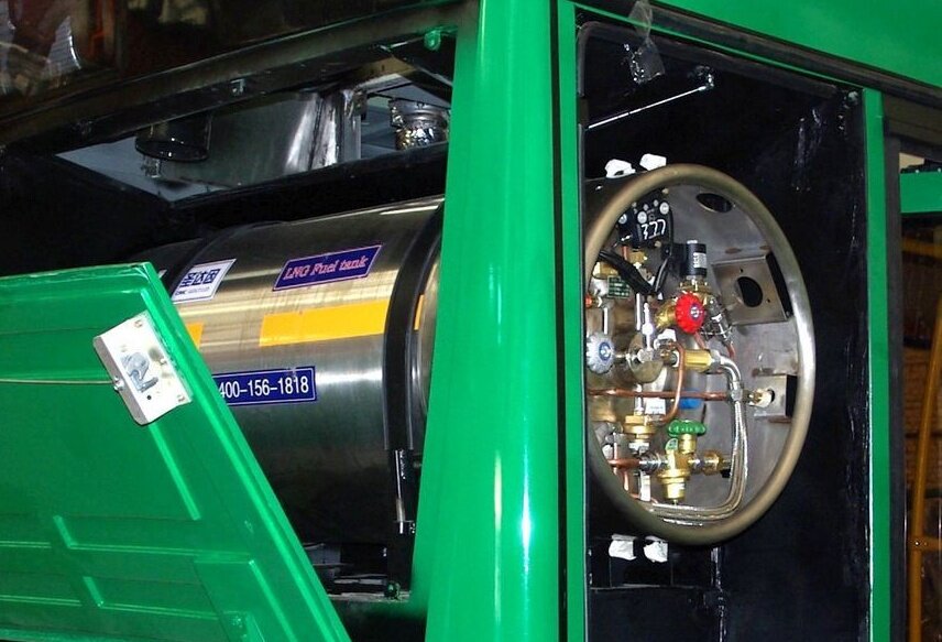 Криобаллон на автобусе МАЗ в заднем свесе