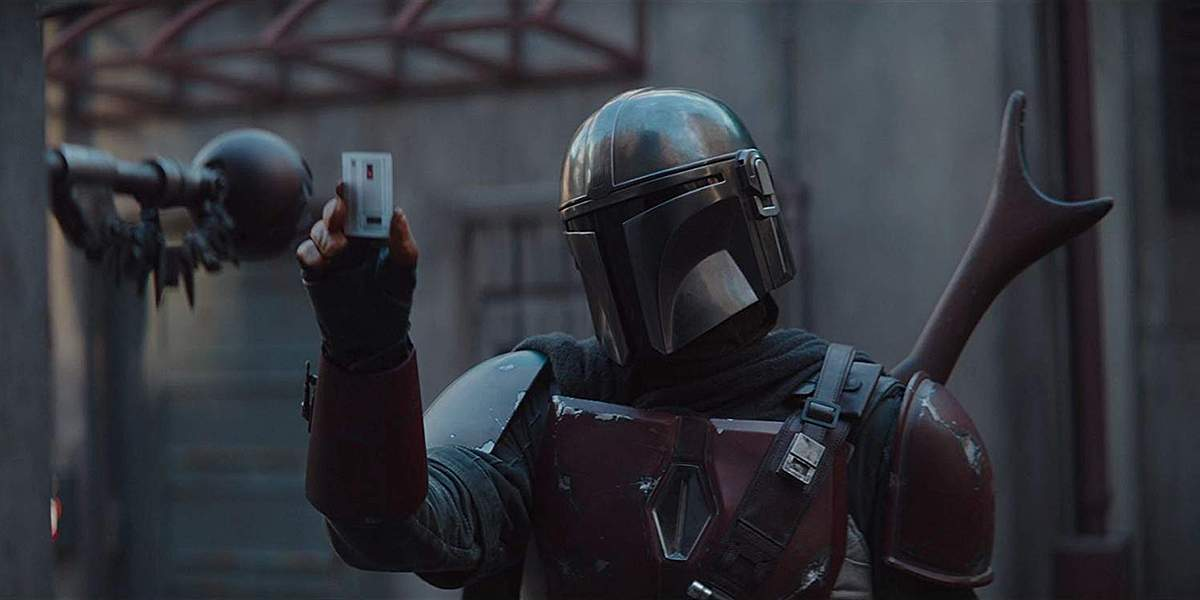 Кадр из сериала "Мандалорец"