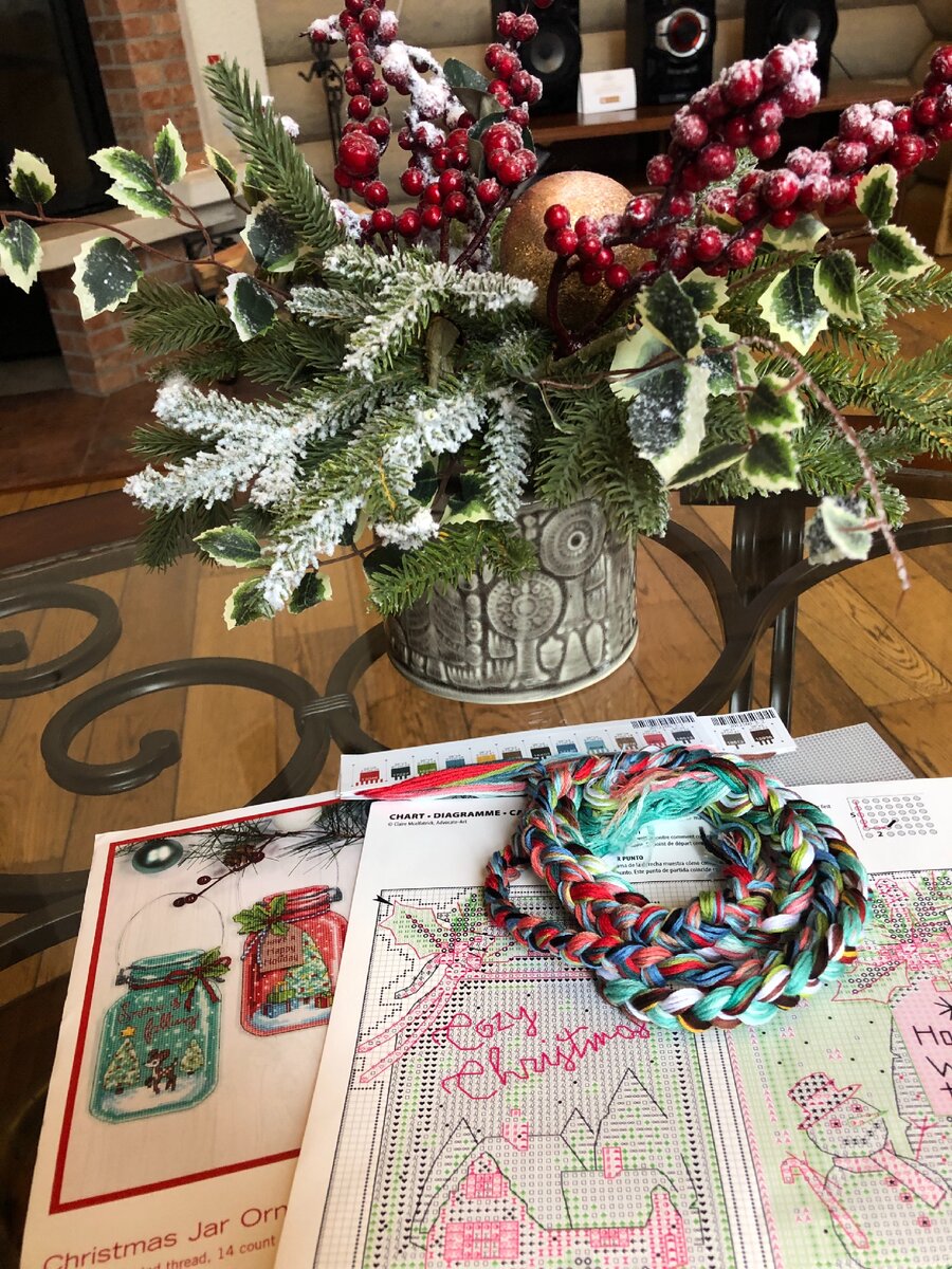 Фото автора. Набор Dimensions Christmas Jar Ornaments