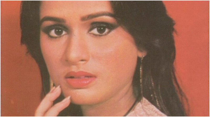 Падмини Колхапуре - одна из главных звезд Болливуда 1980-х гг. - https://clck.ru/Sza5F