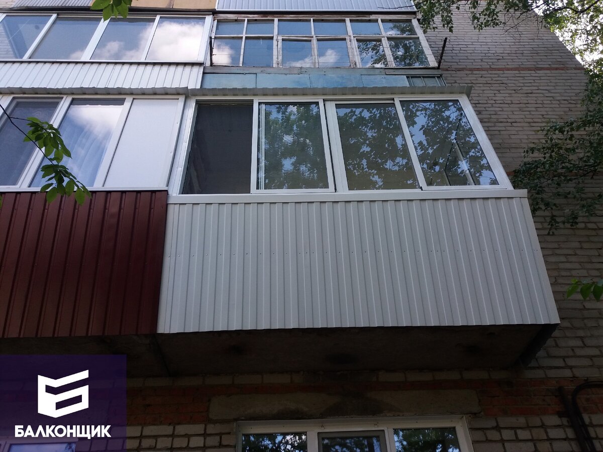 Раскатные створки не ограничивают движение на балконе.