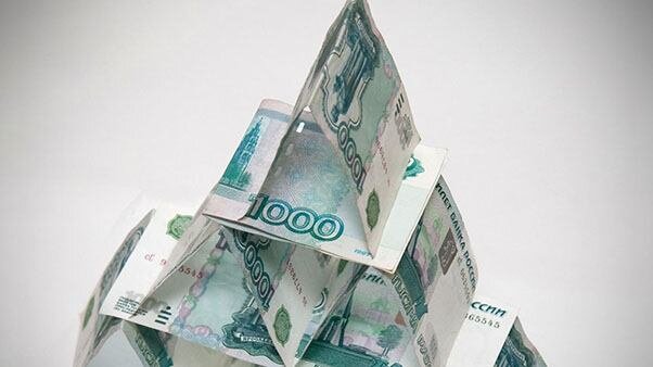  В пирамиде победитель один — ее создатель.