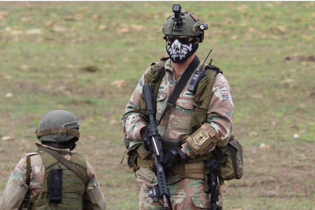 Современный вид бойцов RECCE.