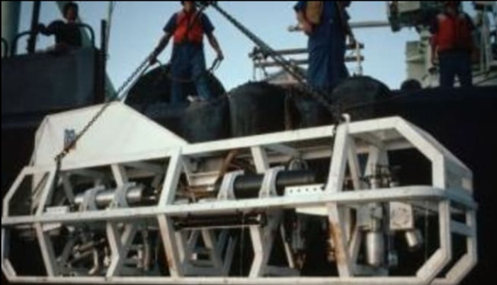              Экипаж Кнорра готовится к запуску Арго