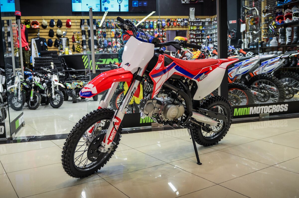 Какой лучше брать питбайк. Apollo RXF 125 Freeride 17/14. Аполло питбайк 125 17/14. Питбайк Аполло 125. Питбайк Apollo RXF 125.